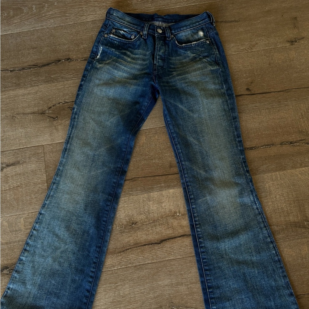 super cute low rise diesel jeans pocketless